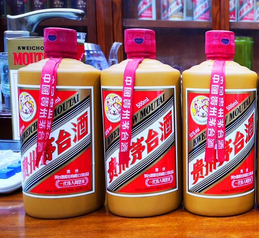 增城回收茅台酒价格 提供高价上门回收茅台酒